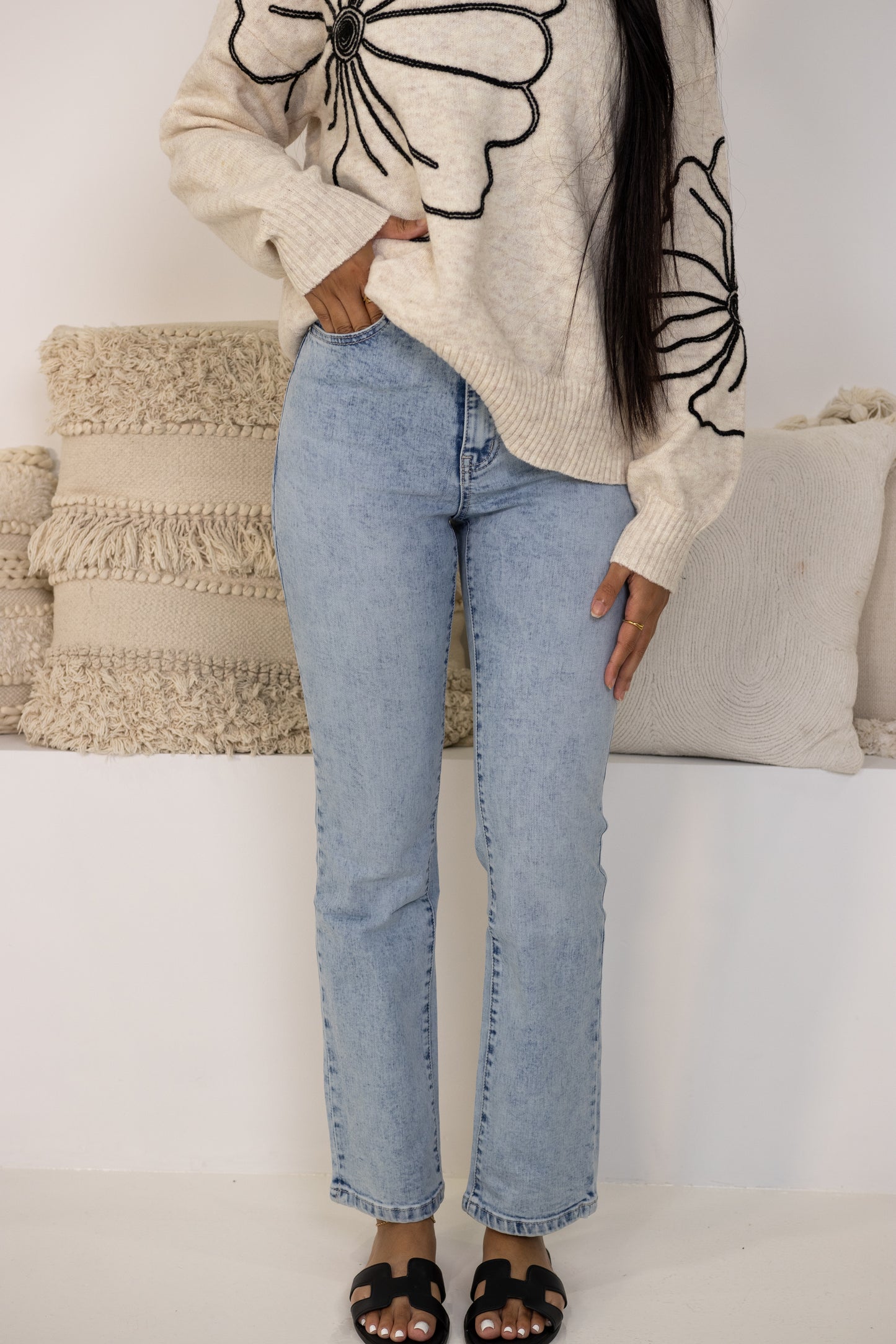 Classic light washed jeans