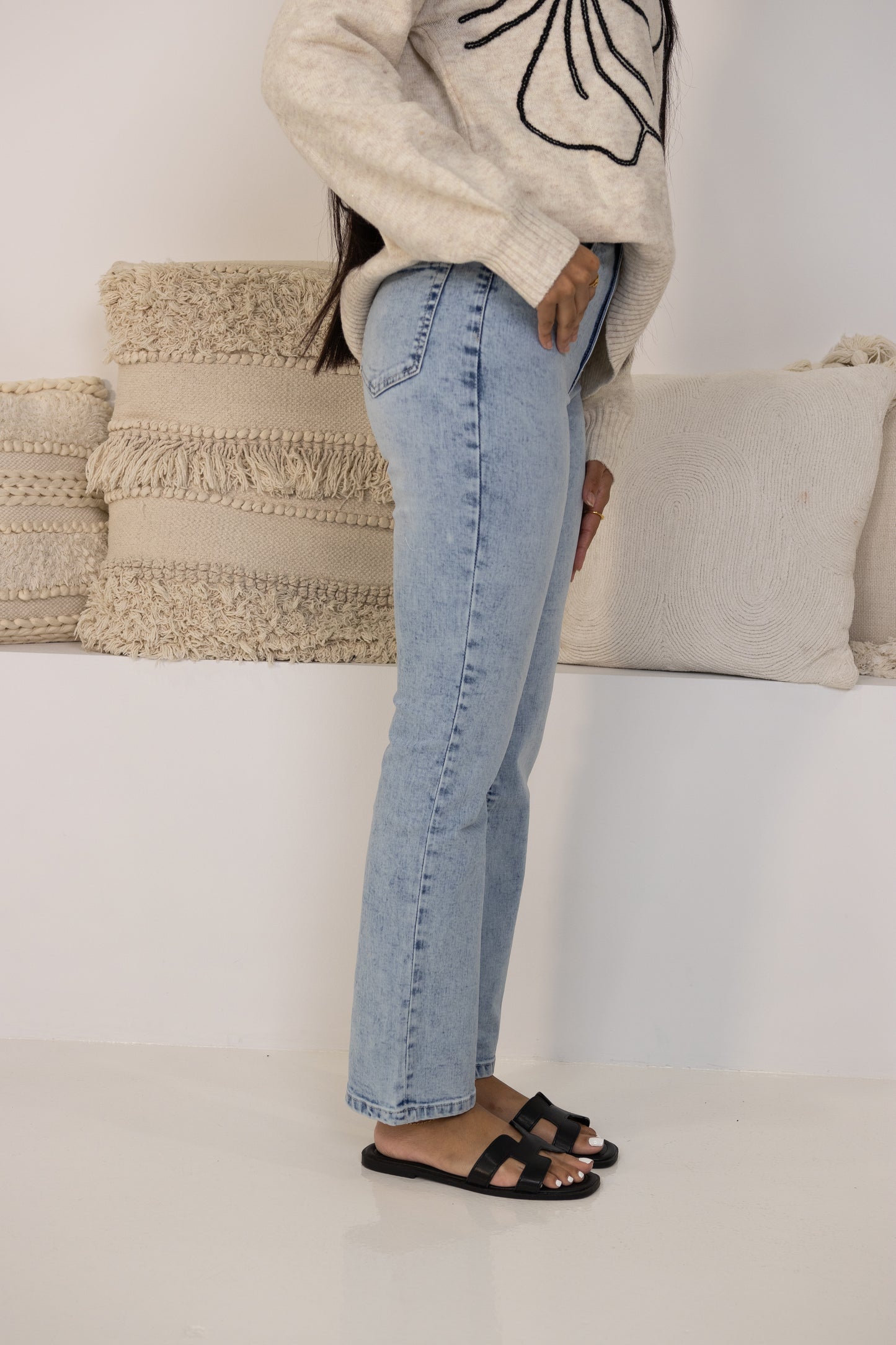 Classic light washed jeans